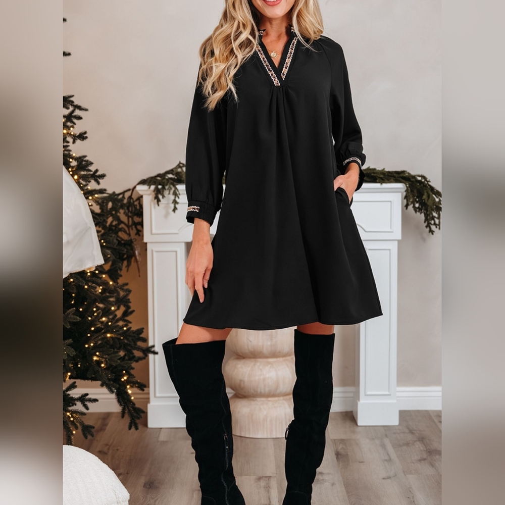 Chic Black Long Sleeve Mini Shift Dress